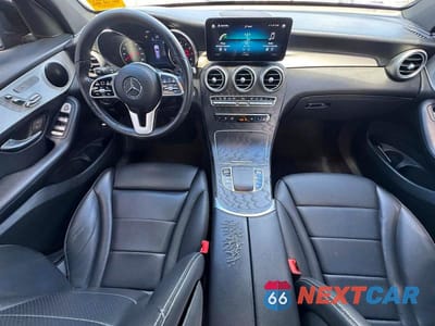 Zdjęcie 9 z 10 samochodu: 2022 MERCEDES-BENZ GLC 300 VIN:W1N0G8DB2NV397669 - miniatura