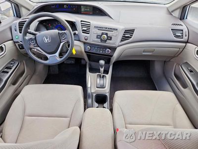 Zdjęcie 8 z 12 samochodu: 2012 HONDA CIVIC LX VIN:19XFB2F53CE060515 - miniatura