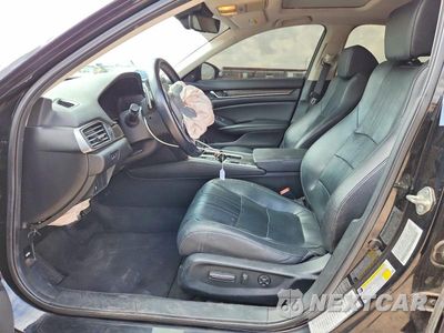 Zdjęcie 7 z 13 samochodu: 2019 HONDA ACCORD EXL VIN:1HGCV2F53KA013109 - miniatura