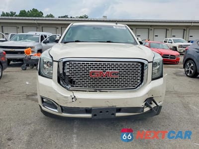 Piąte zdjęcie samochodu w środku: 2015 GMC YUKON XL DENALI VIN:1GKS2JKJ8FR202608 - miniatura