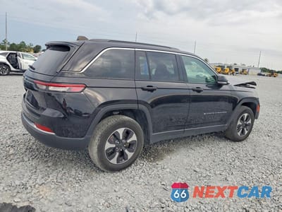 Trzecie zdjęcie samochodu z tyłu: 2024 JEEP GRAND CHEROKEE LIMITED 4XE VIN:1C4RJYB68R8520658 - miniatura
