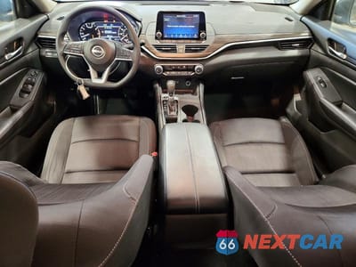 Zdjęcie 8 z 12 samochodu: 2025 NISSAN ALTIMA SV VIN:1N4BL4DV3SN319983 - miniatura