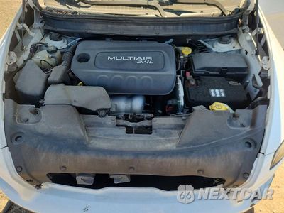 Zdjęcie 11 z 12 samochodu: 2014 JEEP CHEROKEE SPORT VIN:1C4PJLAB7EW318733 - miniatura