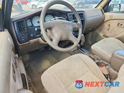 Zdjęcie 8 z 12 samochodu: 2002 TOYOTA TACOMA XTRACAB VIN:5TEWM72N62Z131999 - miniatura