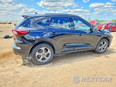 Trzecie zdjęcie samochodu z tyłu: 2023 FORD ESCAPE ST LINE VIN:1FMCU0MZ0PUB41661 - miniatura