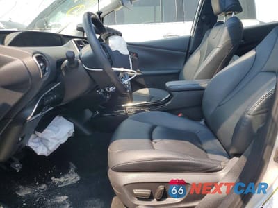 Zdjęcie 7 z 13 samochodu: 2020 TOYOTA PRIUS XLE VIN:JTDKARFU1L3107162 - miniatura