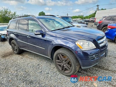 Czwarte zdjęcie samochodu z boku: 2007 MERCEDES-BENZ GL 450 4MATIC VIN:4JGBF71E37A168578 - miniatura