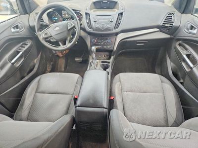 Zdjęcie 8 z 13 samochodu: 2017 FORD ESCAPE SE VIN:1FMCU9GD5HUD07842 - miniatura