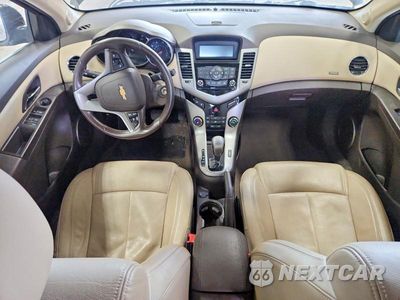 Zdjęcie 8 z 12 samochodu: 2011 CHEVROLET CRUZE LT VIN:1G1PG5S92B7284818 - miniatura