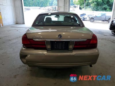 Zdjęcie 6 z 12 samochodu: 2004 MERCURY GRAND MARQUIS LS VIN:2MEFM75W04X617067 - miniatura