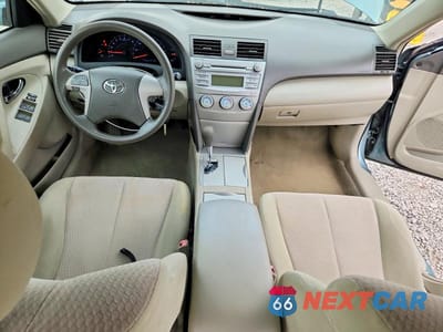 Zdjęcie 8 z 12 samochodu: 2011 TOYOTA CAMRY LE VIN:4T1BF3EK2BU716957 - miniatura
