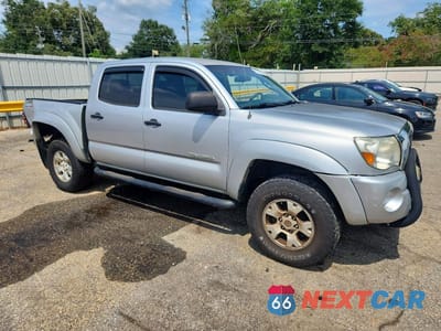 Czwarte zdjęcie samochodu z boku: 2007 TOYOTA TACOMA DOUBLE CAB PRERUNNER VIN:3TMJU62N77M042175 - miniatura