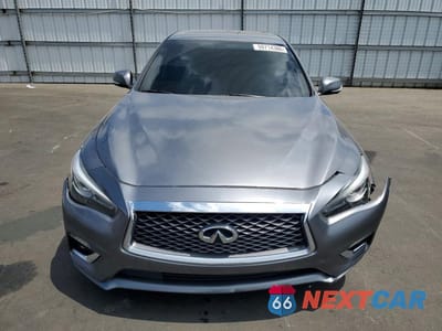 Piąte zdjęcie samochodu w środku: 2019 INFINITI Q50 3.0T LUXE VIN:JN1EV7AP2KM517164 - miniatura