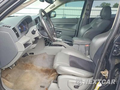 Zdjęcie 7 z 13 samochodu: 2006 JEEP GRAND CHEROKEE SRT-8 VIN:1J8HR78386C278158 - miniatura