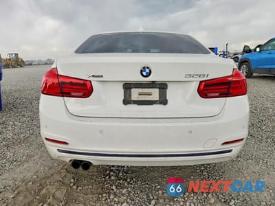Zdjęcie 6 z 12 samochodu: 2016 BMW 328 XI SULEV VIN:WBA8E3G55GNU04199 - miniatura
