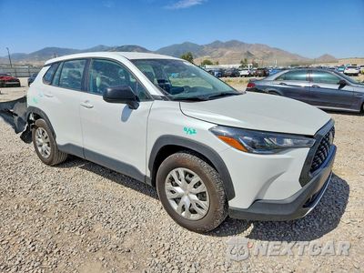 Czwarte zdjęcie samochodu z boku: 2024 TOYOTA COROLLA CROSS L VIN:7MUAAAAG0RV083187 - miniatura