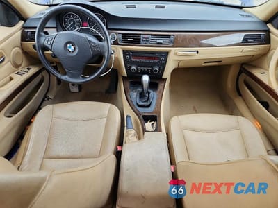 Zdjęcie 8 z 12 samochodu: 2011 BMW 328 XI VIN:WBAPK7C5XBA972756 - miniatura