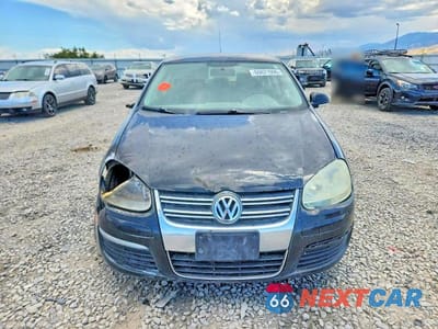 Piąte zdjęcie samochodu w środku: 2008 VOLKSWAGEN JETTA S VIN:3VWJZ71K98M072470 - miniatura