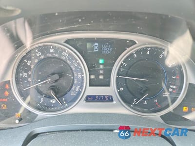 Zdjęcie 9 z 12 samochodu: 2010 LEXUS IS 250 VIN:JTHCF5C23A5041957 - miniatura