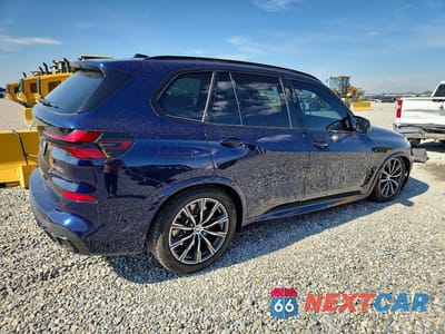 Trzecie zdjęcie samochodu z tyłu: 2025 BMW X5 M60I VIN:5UX33EU09S9W63852 - miniatura