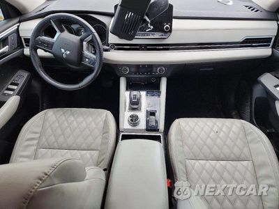 Zdjęcie 8 z 13 samochodu: 2022 MITSUBISHI OUTLANDER SEL/SEL SPECIAL EDITION VIN:JA4J4VA80NZ087311 - miniatura