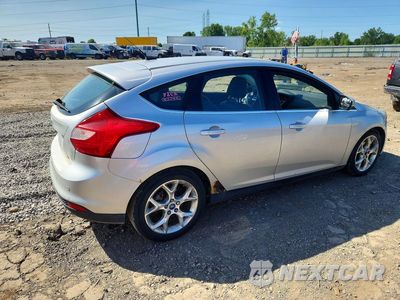 Trzecie zdjęcie samochodu z tyłu: 2012 FORD FOCUS SEL VIN:1FAHP3M29CL221407 - miniatura