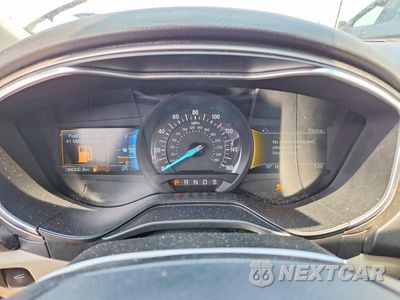 Zdjęcie 9 z 12 samochodu: 2019 FORD FUSION SEL VIN:3FA6P0CD3KR219631 - miniatura