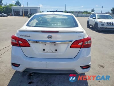 Zdjęcie 6 z 12 samochodu: 2018 NISSAN SENTRA SR VIN:3N1AB7AP0JY211809 - miniatura