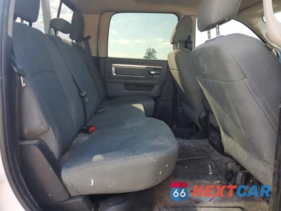 Zdjęcie 10 z 12 samochodu: 2016 RAM 2500 SLT VIN:3C6UR5JL8GG336005 - miniatura