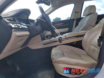 Zdjęcie 7 z 12 samochodu: 2012 BMW 740 LI VIN:WBAKB4C56CC576533 - miniatura