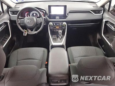 Zdjęcie 8 z 13 samochodu: 2025 TOYOTA RAV4 XLE VIN:2T3W1RFV6SC354233 - miniatura