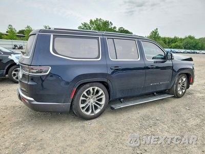 Trzecie zdjęcie samochodu z tyłu: 2022 JEEP GRAND WAGONEER SERIES II VIN:1C4SJVFJ5NS142732 - miniatura
