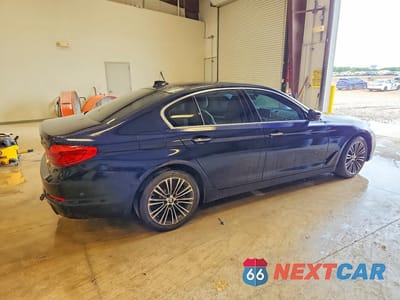 Trzecie zdjęcie samochodu z tyłu: 2017 BMW 530 I VIN:WBAJA5C36HG893988 - miniatura