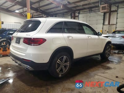 Trzecie zdjęcie samochodu z tyłu: 2020 MERCEDES-BENZ GLC 300 4MATIC VIN:WDC0G8EB6LF749109 - miniatura