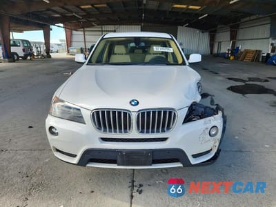 Piąte zdjęcie samochodu w środku: 2013 BMW X3 XDRIVE35I VIN:5UXWX7C5XDL979583 - miniatura