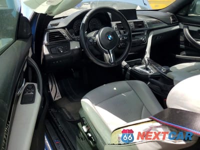 Zdjęcie 8 z 12 samochodu: 2018 BMW M4 VIN:WBS4Y9C52JAC86236 - miniatura