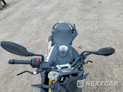 Piąte zdjęcie samochodu w środku: 2024 BMW G310 R VIN:WB30G4302RRA89276 - miniatura