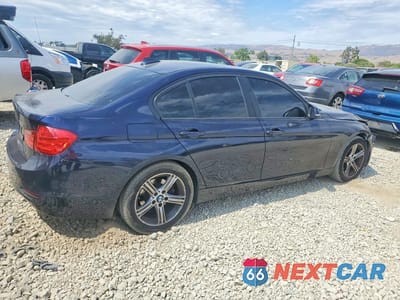Trzecie zdjęcie samochodu z tyłu: 2013 BMW 328 I VIN:WBA3A5C56DF604134 - miniatura