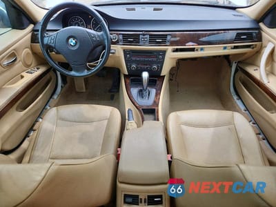Zdjęcie 8 z 12 samochodu: 2011 BMW 328 I VIN:WBAPH7C57BE850556 - miniatura