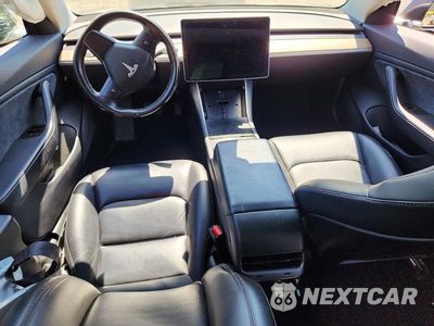 Zdjęcie 8 z 12 samochodu: 2018 TESLA MODEL 3 VIN:5YJ3E1EA2JF034482 - miniatura