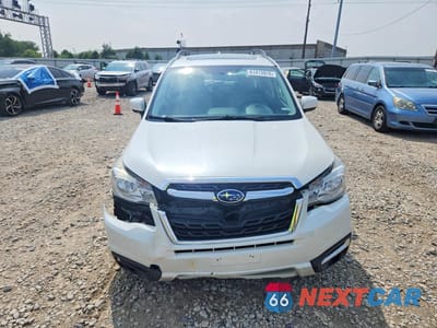 Piąte zdjęcie samochodu w środku: 2017 SUBARU FORESTER 2.5I PREMIUM VIN:JF2SJAEC6HH448028 - miniatura