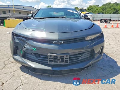 Piąte zdjęcie samochodu w środku: 2016 CHEVROLET CAMARO LT VIN:1G1FB1RS4G0144605 - miniatura