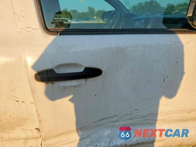 Zdjęcie 10 z 12 samochodu: 2021 TOYOTA TACOMA SR VIN:3TYRX5GN1MT020511 - miniatura