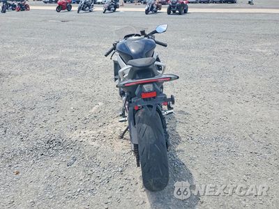 Czwarte zdjęcie samochodu z boku: 2026 CF MOTO 675SS VIN:LCEPEVLP7T6001170 - miniatura