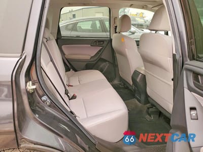 Zdjęcie 11 z 14 samochodu: 2017 SUBARU FORESTER 2.5I PREMIUM VIN:JF2SJAEC4HH574100 - miniatura
