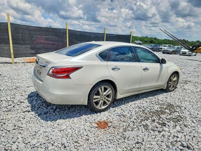 Trzecie zdjęcie samochodu z tyłu: 2015 NISSAN ALTIMA 3.5 SL VIN:1N4BL3AP6FC576279 - miniatura