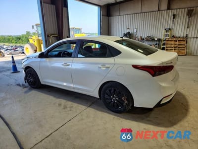 Drugie zdjęcie samochodu z przodu: 2021 HYUNDAI ACCENT SE VIN:3KPC24A63ME132040 - miniatura