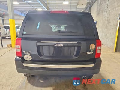 Zdjęcie 6 z 13 samochodu: 2017 JEEP PATRIOT LATITUDE VIN:1C4NJRFB3HD108861 - miniatura