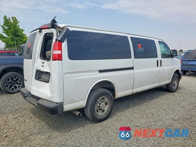 Trzecie zdjęcie samochodu z tyłu: 2025 CHEVROLET EXPRESS G3500 LS VIN:1GAZGNFP6S1106155 - miniatura
