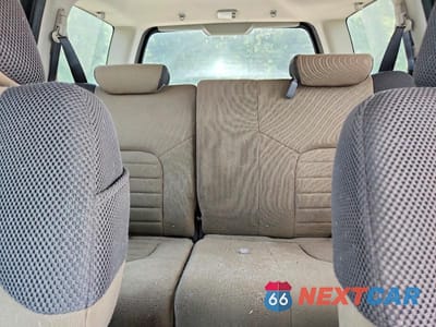 Zdjęcie 10 z 13 samochodu: 2006 NISSAN XTERRA X VIN:5N1AN08W16C539924 - miniatura